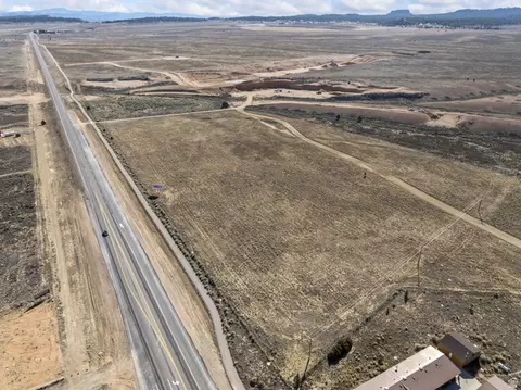 1121 W Utah State Hwy 12, Bryce, UT 84764 photo 28