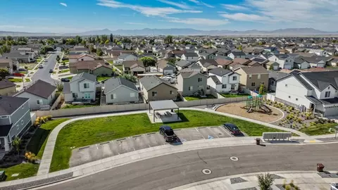 View/Area - 1858 E Fall St, Eagle Mountain, UT 84005 photo 10 of 10