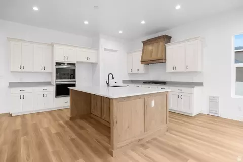 Kitchen - 3230 E 2770 S #ORC 11, Spanish Fork, UT 84660 photo 5 of 6