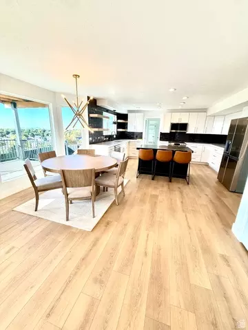 Kitchen - 10158 S High Point Ln E, Sandy, UT 84092 photo 1 of 5