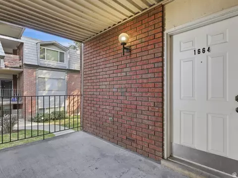 Exterior - 1664 Willowbrook Dr #BLDG 12, Provo, UT 84604 photo 3 of 5