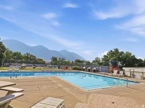 Exterior - 1664 Willowbrook Dr #BLDG 12, Provo, UT 84604 photo 5 of 5