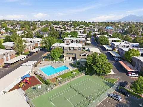 View/Area - 1664 Willowbrook Dr #BLDG 12, Provo, UT 84604 photo 2 of 3