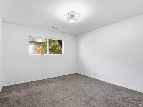 Bedroom - 1664 Willowbrook Dr #BLDG 12, Provo, UT 84604 photo 4 of 6