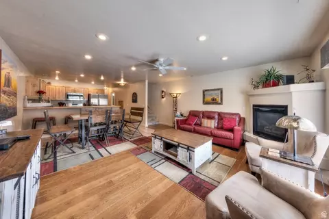 Living - 3764 Prickly Pear Cir #5A3, Moab, UT 84532 photo 1 of 2