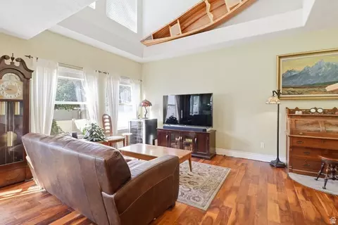 Living - 732 E Sand Dollar Dr S, Sandy, UT 84094 photo 2 of 2