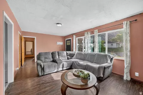 Living - 271 Jackson Ave, Ogden, UT 84404 photo 1 of 2