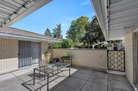 Exterior - 1909 E 5150 S, Holladay, UT 84117 photo 4 of 9