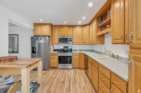 Kitchen - 1909 E 5150 S, Holladay, UT 84117 photo 1 of 4