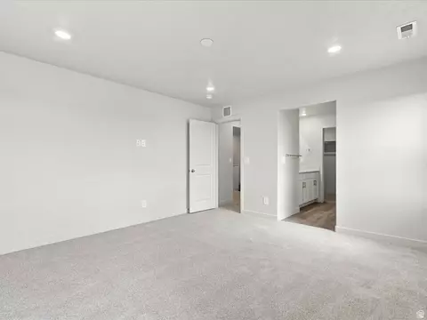 Bedroom - 952 E Cody St #6121, Eagle Mountain, UT 84005 photo 4 of 4