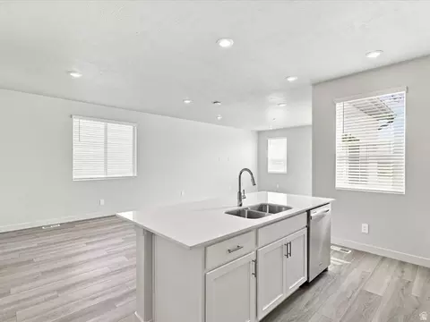 Other - 952 E Cody St #6121, Eagle Mountain, UT 84005 photo 1 of 13
