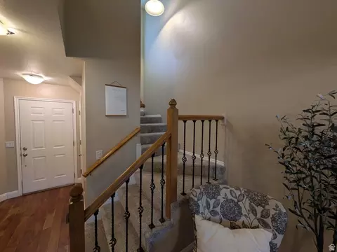 Entry Way - 1190 Regent Ct, Orem, UT 84057 photo 2 of 6