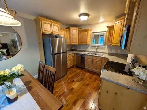 Kitchen - 1190 Regent Ct, Orem, UT 84057 photo 1 of 1