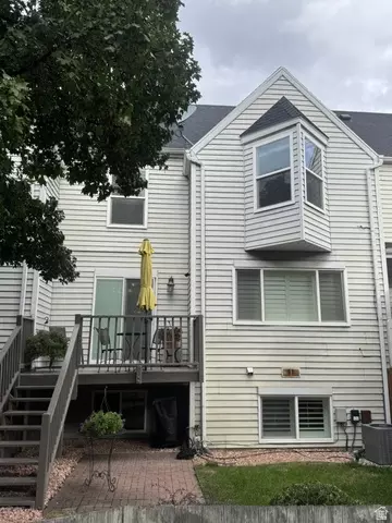 Exterior - 1190 Regent Ct, Orem, UT 84057 photo 11 of 11