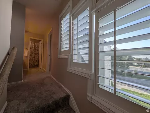 Entry Way - 1190 Regent Ct, Orem, UT 84057 photo 3 of 6