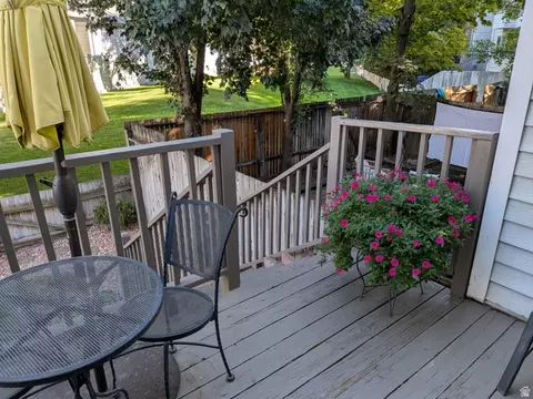 Exterior - 1190 Regent Ct, Orem, UT 84057 photo 5 of 11