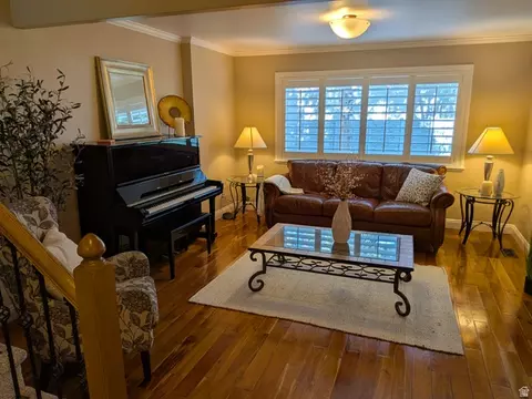 Living - 1190 Regent Ct, Orem, UT 84057 photo 1 of 7