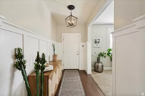 Entry Way - 9012 N Suffolk Ln E, Eagle Mountain, UT 84005 photo 2 of 4