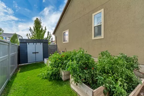 Exterior - 9012 N Suffolk Ln E, Eagle Mountain, UT 84005 photo 6 of 20