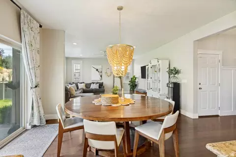 Dining - 9012 N Suffolk Ln E, Eagle Mountain, UT 84005 photo 2 of 2