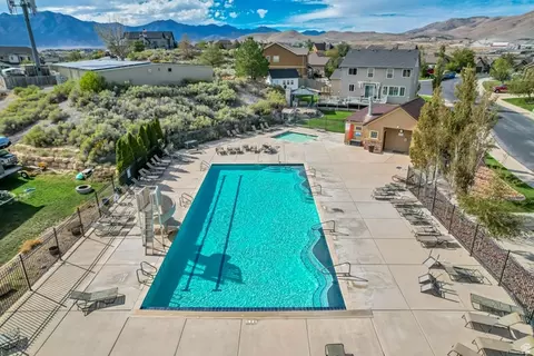 Exterior - 9012 N Suffolk Ln E, Eagle Mountain, UT 84005 photo 15 of 20