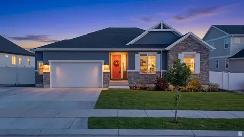 5420 N Cliffrose Dr, Eagle Mountain, UT 84005 photo 3