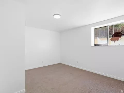 Bedroom - 6082 S Main St, Murray, UT 84107 photo 4 of 5