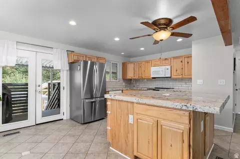 Kitchen - 623 E 8600 S, Sandy, UT 84070 photo 1 of 3