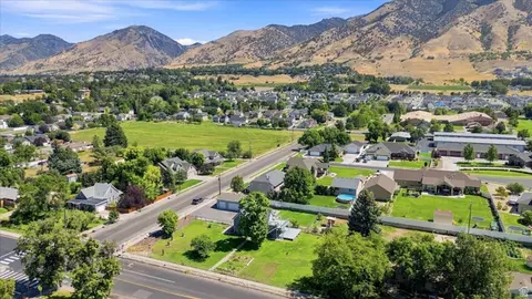 View/Area - 612 S 600 E, River Heights, UT 84321 photo 4 of 9