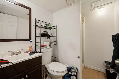 Bath - 6709 S Acoma Rd E #239, Midvale, UT 84047 photo 4 of 4