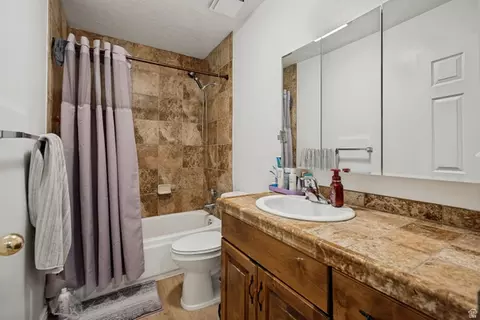 Bath - 6709 S Acoma Rd E #239, Midvale, UT 84047 photo 1 of 4