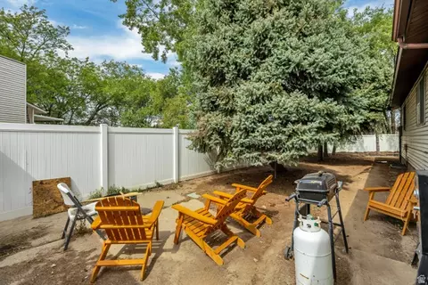 Exterior - 6709 S Acoma Rd E #239, Midvale, UT 84047 photo 3 of 4