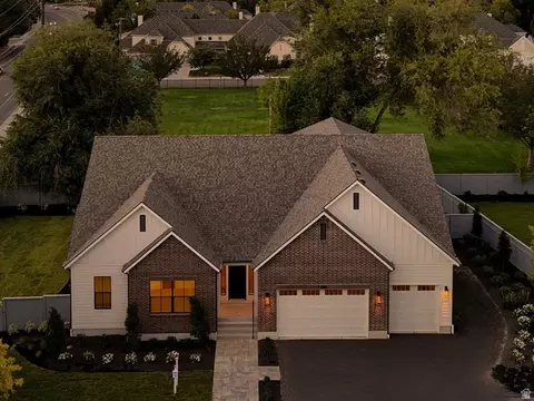 Exterior - 1987 E Walker Meadows Cir, Holladay, UT 84117 photo 9 of 11