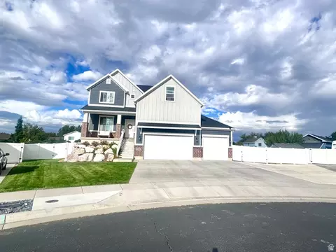 Exterior - 1496 W 2000 S, Syracuse, UT 84075 photo 2 of 12