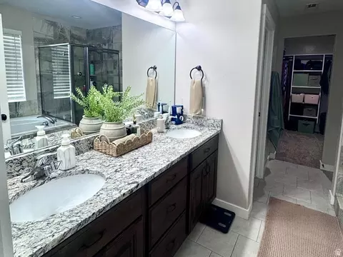Bath - 1496 W 2000 S, Syracuse, UT 84075 photo 1 of 8