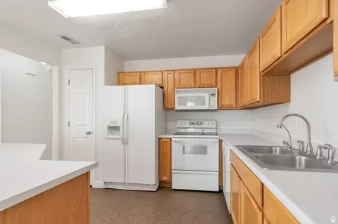 Kitchen - 159 E Wayfield Dr S, Draper, UT 84020 photo 1 of 1