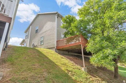 Exterior - 159 E Wayfield Dr S, Draper, UT 84020 photo 4 of 4