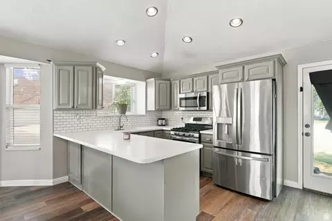 Kitchen - 363 E 1900 S, Clearfield, UT 84015 photo 1 of 3