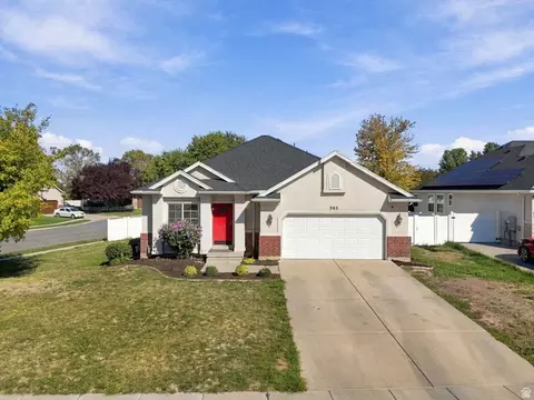 Exterior - 363 E 1900 S, Clearfield, UT 84015 photo 9 of 9