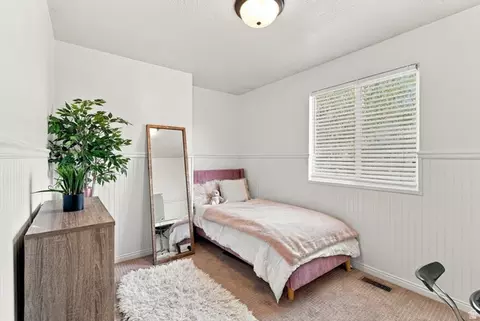 Bedroom - 363 E 1900 S, Clearfield, UT 84015 photo 3 of 6