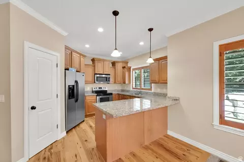 Kitchen - 1440 E Tuscan Oak Way, Sandy, UT 84092 photo 1 of 4