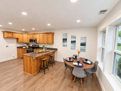 Dining - 272 W 1010 S, Logan, UT 84321 photo 1 of 2