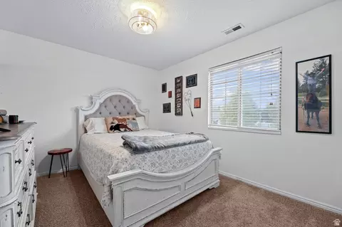 Bedroom - 959 E Stonehedge Rd, Alpine, UT 84004 photo 4 of 7