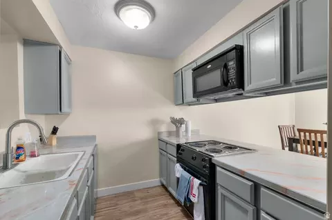 Kitchen - 870 S 1625 E #C, Clearfield, UT 84015 photo 2 of 3
