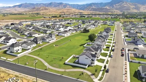 View/Area - 724 W 500 N, Smithfield, UT 84335 photo 7 of 8