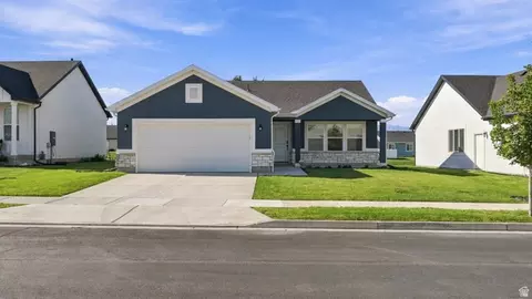 Exterior - 724 W 500 N, Smithfield, UT 84335 photo 2 of 15