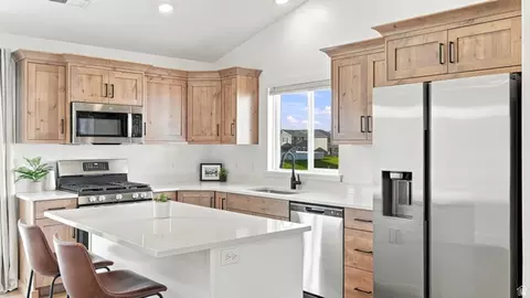 Kitchen - 724 W 500 N, Smithfield, UT 84335 photo 2 of 6