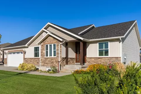 Exterior - 632 S 800 E, Preston, ID 83263 photo 5 of 14
