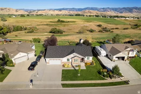 View/Area - 632 S 800 E, Preston, ID 83263 photo 2 of 14