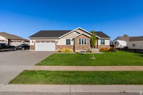 Exterior - 632 S 800 E, Preston, ID 83263 photo 2 of 14